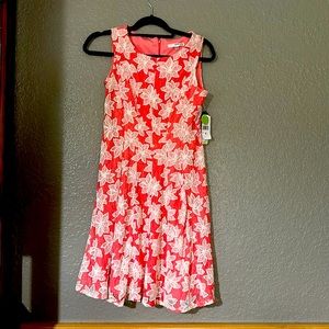 Super cute floral studio one New York dress